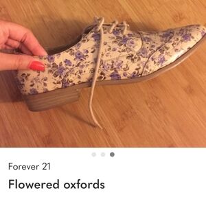 ***ISO*** Forever 21 Floral Women's Flats